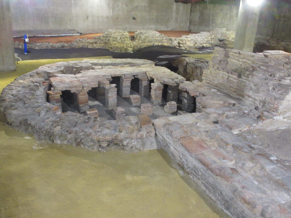 tepidarium bilingsgate roman bath house