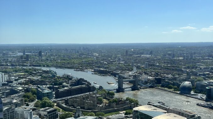 lookout 2 a view from the lookout viewing gallery of tower bridge